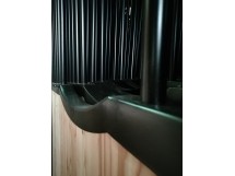 particolare profilo sagomato porticina 